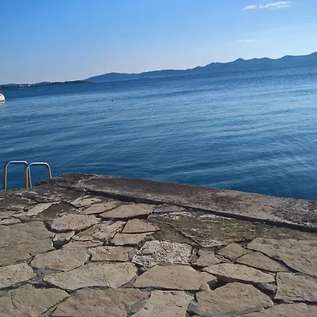 アパート Im Erdgeschoss Mit Panorama-blick By Interhome *