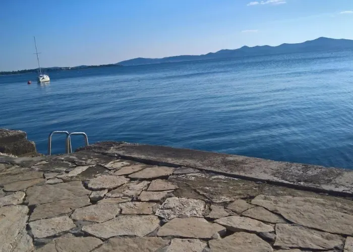 Appartement Im Erdgeschoss Mit Panorama-blick By Interhome