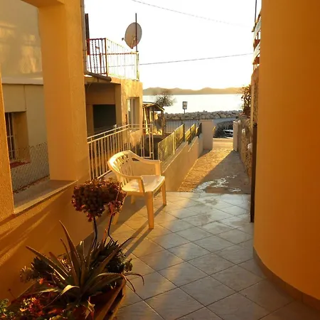 Im Erdgeschoss Mit Panorama-blick By Interhome * Diklo