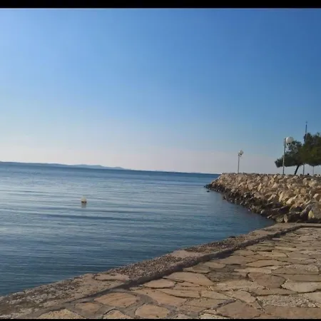 Im Erdgeschoss Mit Panorama-blick By Interhome דירה דיקלו