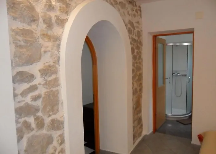 Im Erdgeschoss Mit Panorama-blick By Interhome Diklo