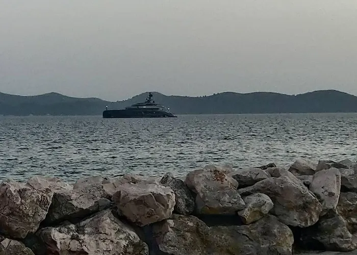 Apartman Im Erdgeschoss Mit Panorama-blick By Interhome Diklo