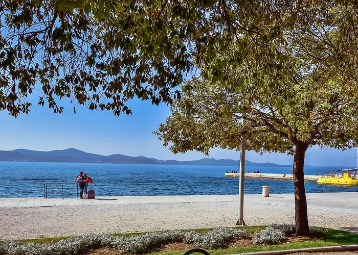 Im Erdgeschoss Mit Panorama-blick By Interhome Apartman